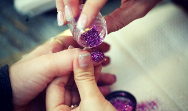 how to get red carpet nails