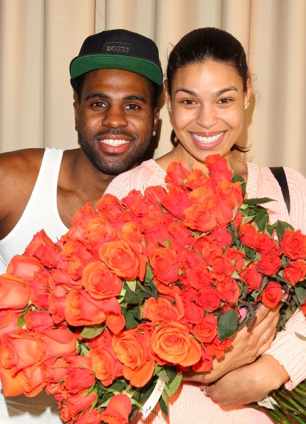 Jason Derulo Surprises Jordin Sparks With 6,000 Roses On Valentine's Day