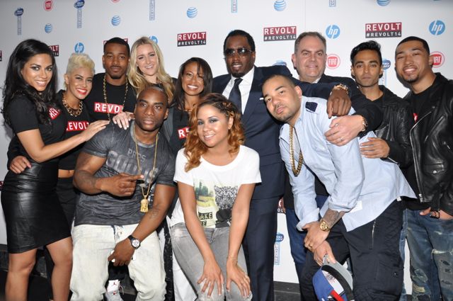 Diddy Posts With “The Breakfast Club” Crew