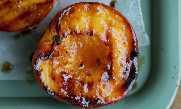 Cayenne Grilled Peaches