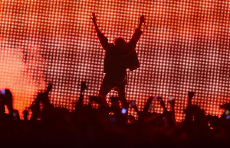 I am the No. 1 muthaf–kin’ rock star on the planet!”