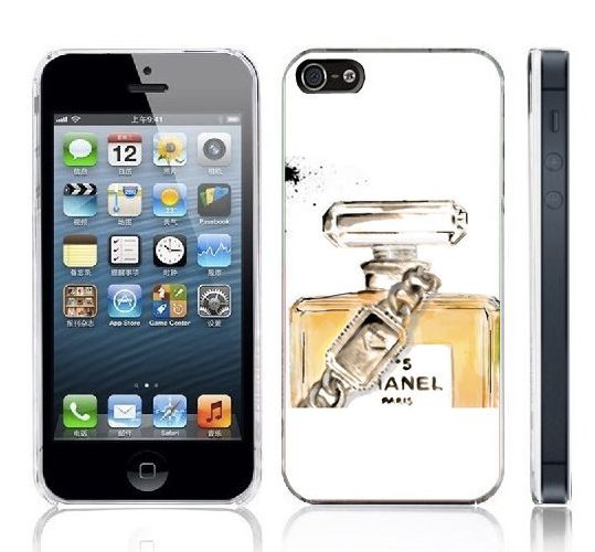 The perfect way to add a little Chanel to you look, without spending your rent money.