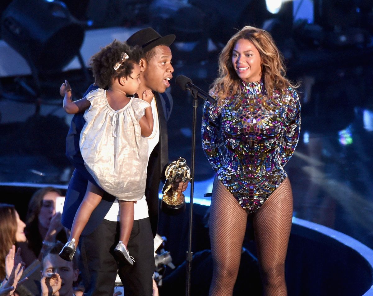 Beyonce 2014 VMAs Performance 92 Q