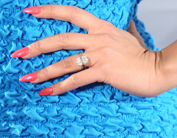 Best Engagement Ring Bing: Amber Rose