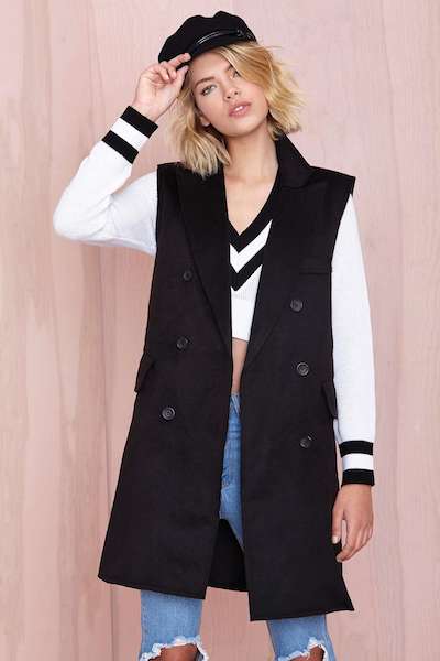 Sleeveless Black Coat