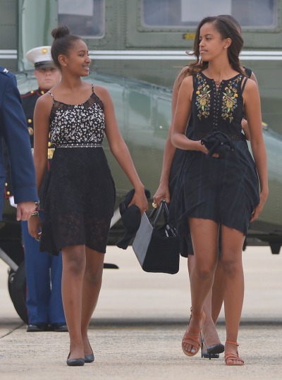 Malia and Sasha Obama