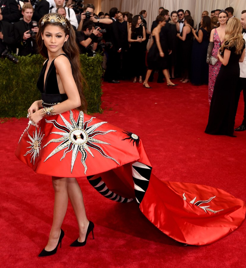 Celebrities arrive for the 2015 Met Gala