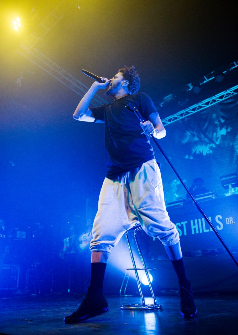 BEST MALE HIP HOP ARTIST