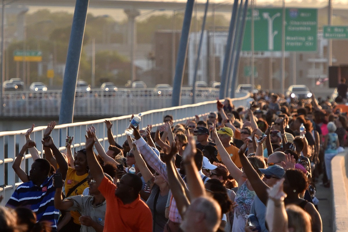 US-CRIME-SHOOTING-CHARLESTON-BRIDGE