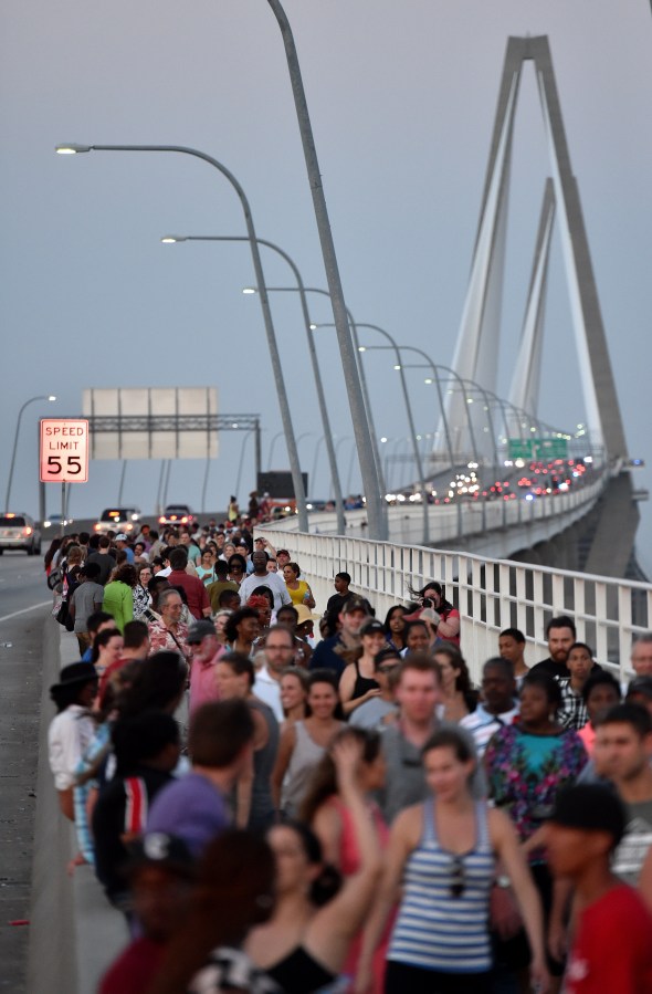 US-CRIME-SHOOTING-CHARLESTON-BRIDGE