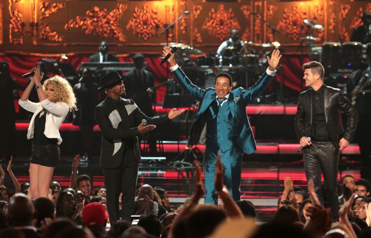 Ne-Yo, Smokey Robinson & Robin Thicke