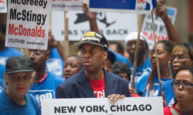 Chicago Fast Food Workers Rally For $15 Minimum Wage