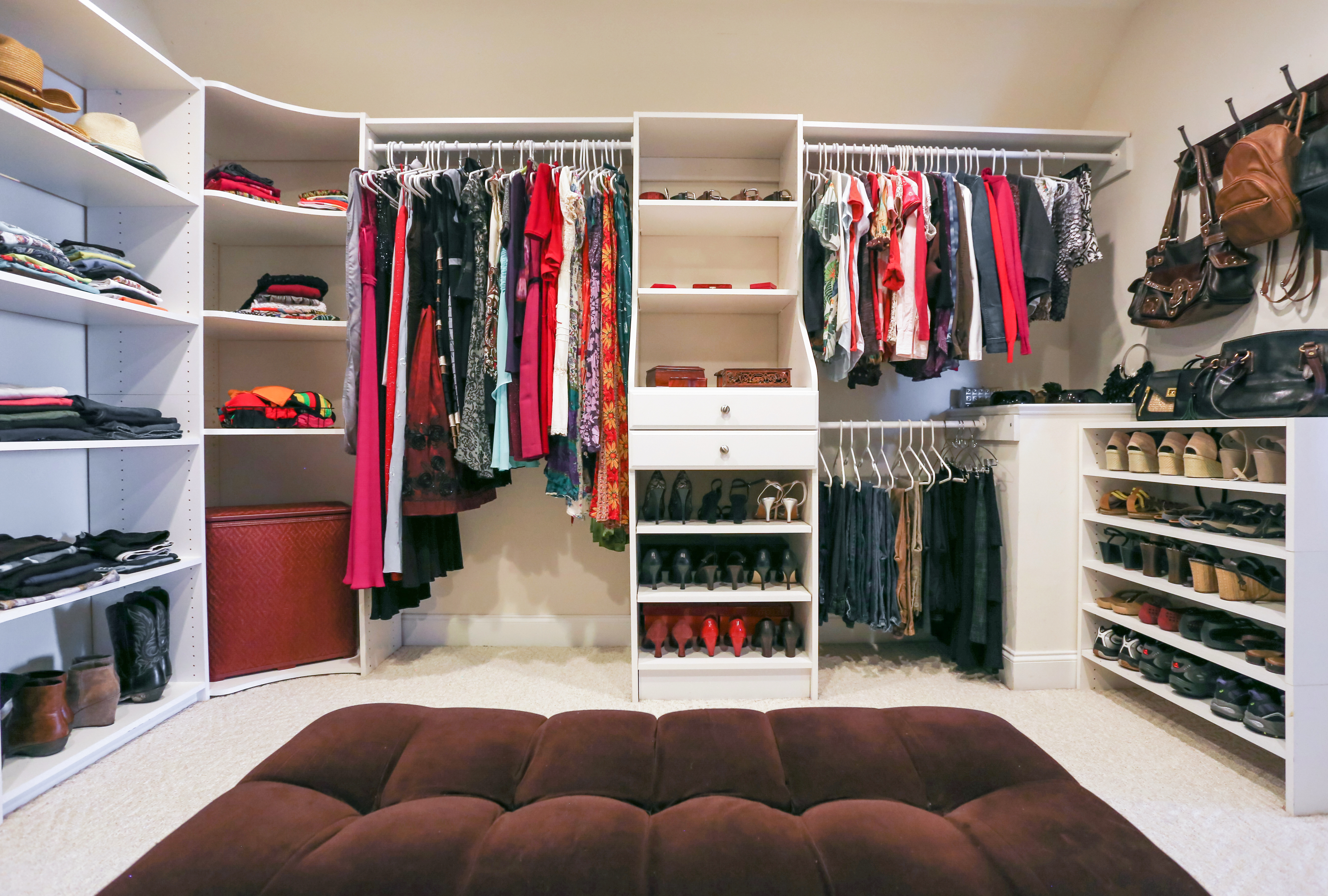 Complete closet