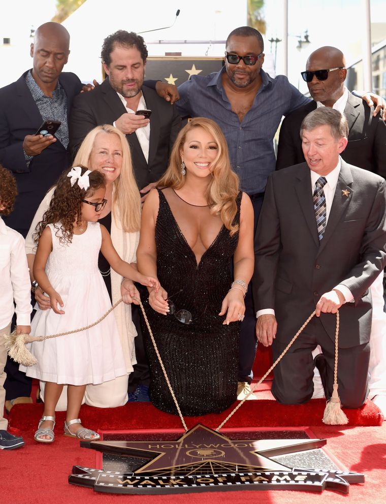 Mariah Carey Sparkles At Hollywood Star Ceremony