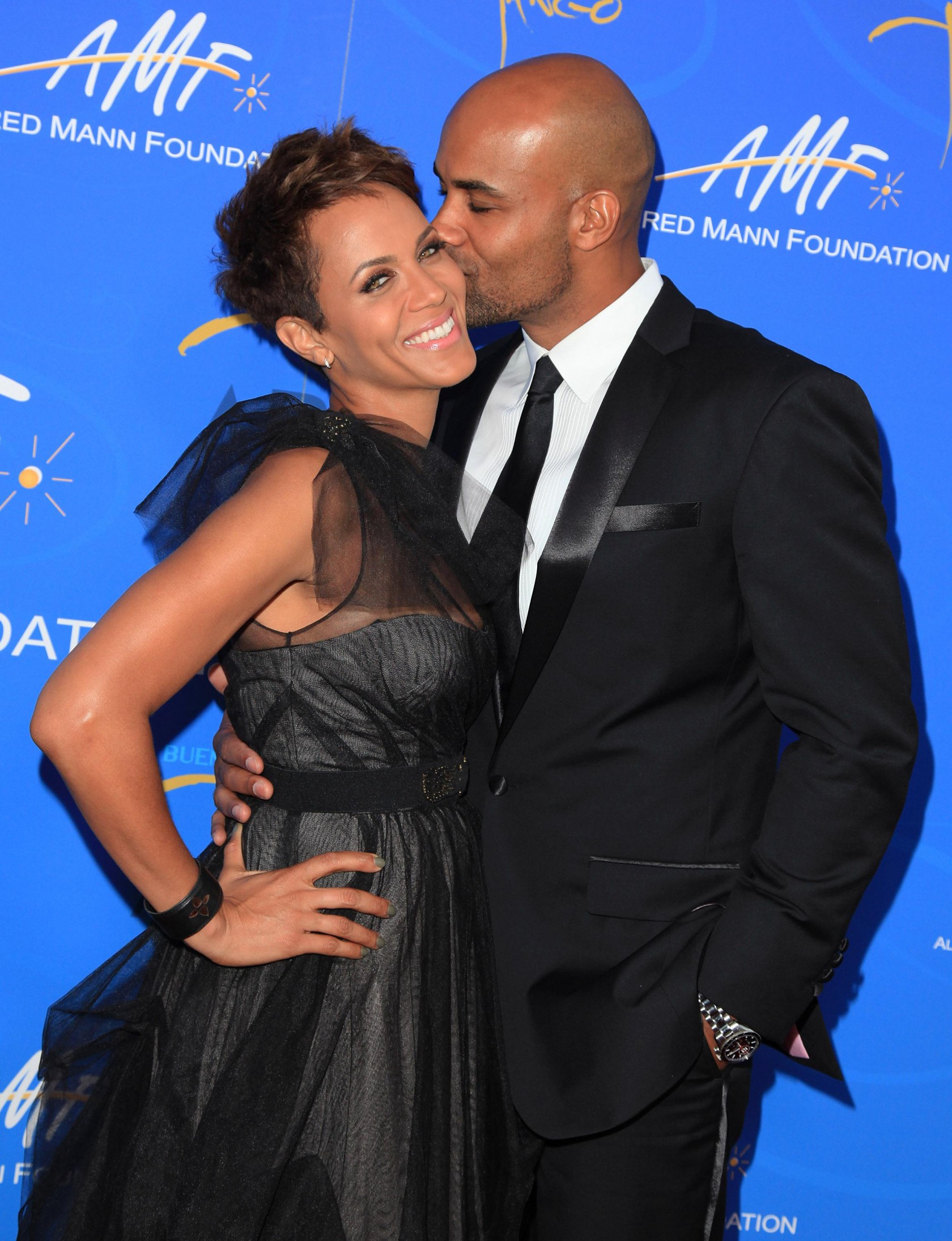 Alfred E. Mann Foundation's Black Tie Gala Fundraiser - Arrivals
