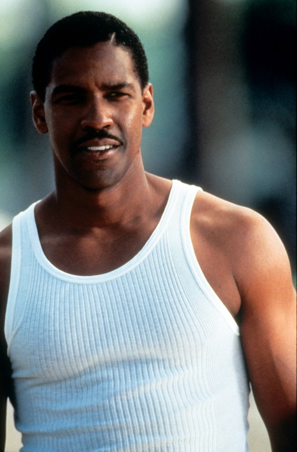 Denzel Washington In 'Devil In A Blue Dress'