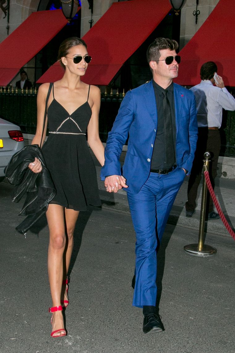 Singer Robin Thicke & Girlfriend April Love Geary