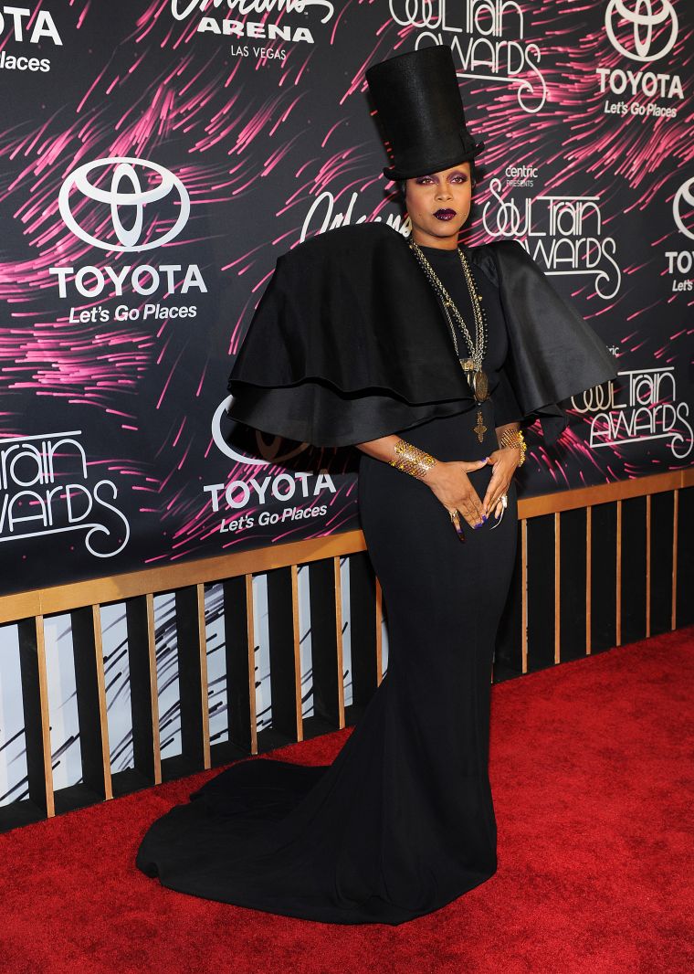 Meet Your Mistress Of Ceremonies, Erykah Badu