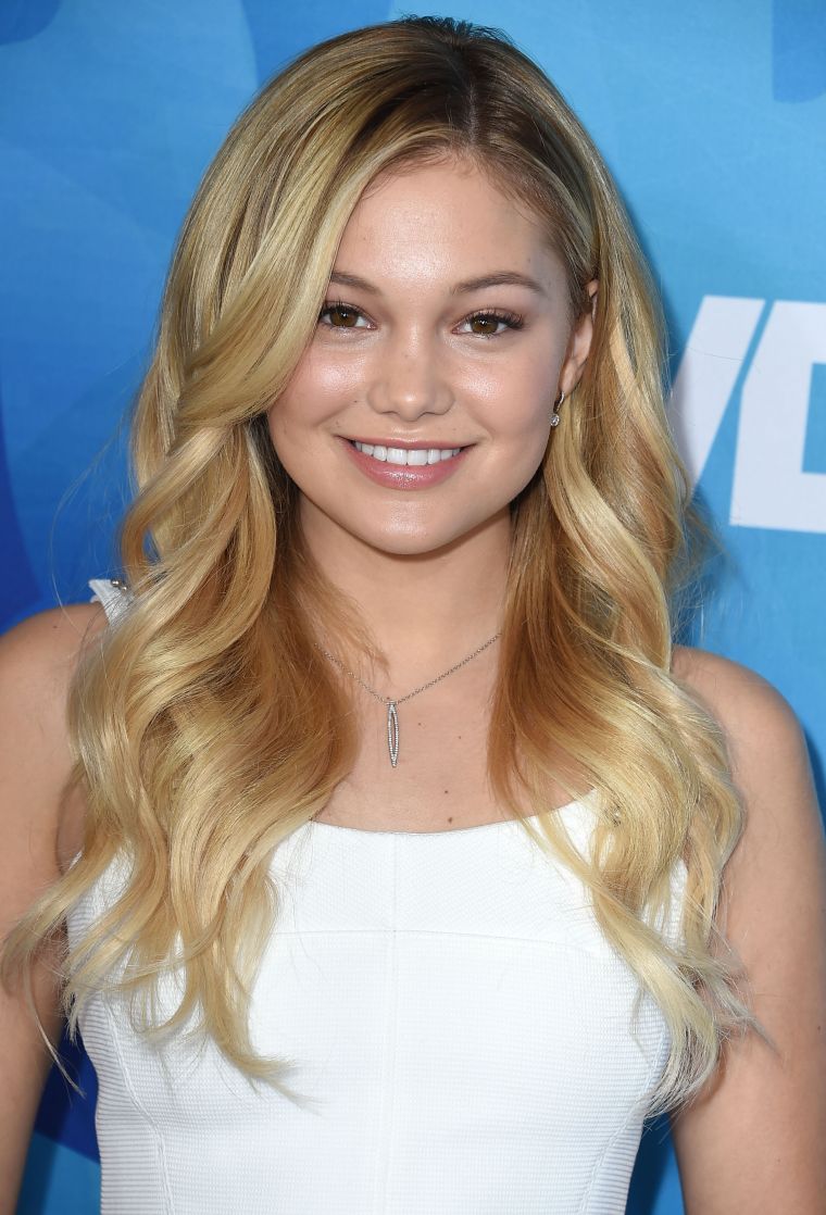 Olivia Holt attends the first annual Variety & WWD StyleMakers luncheon presented by Smashbox Cosmetics