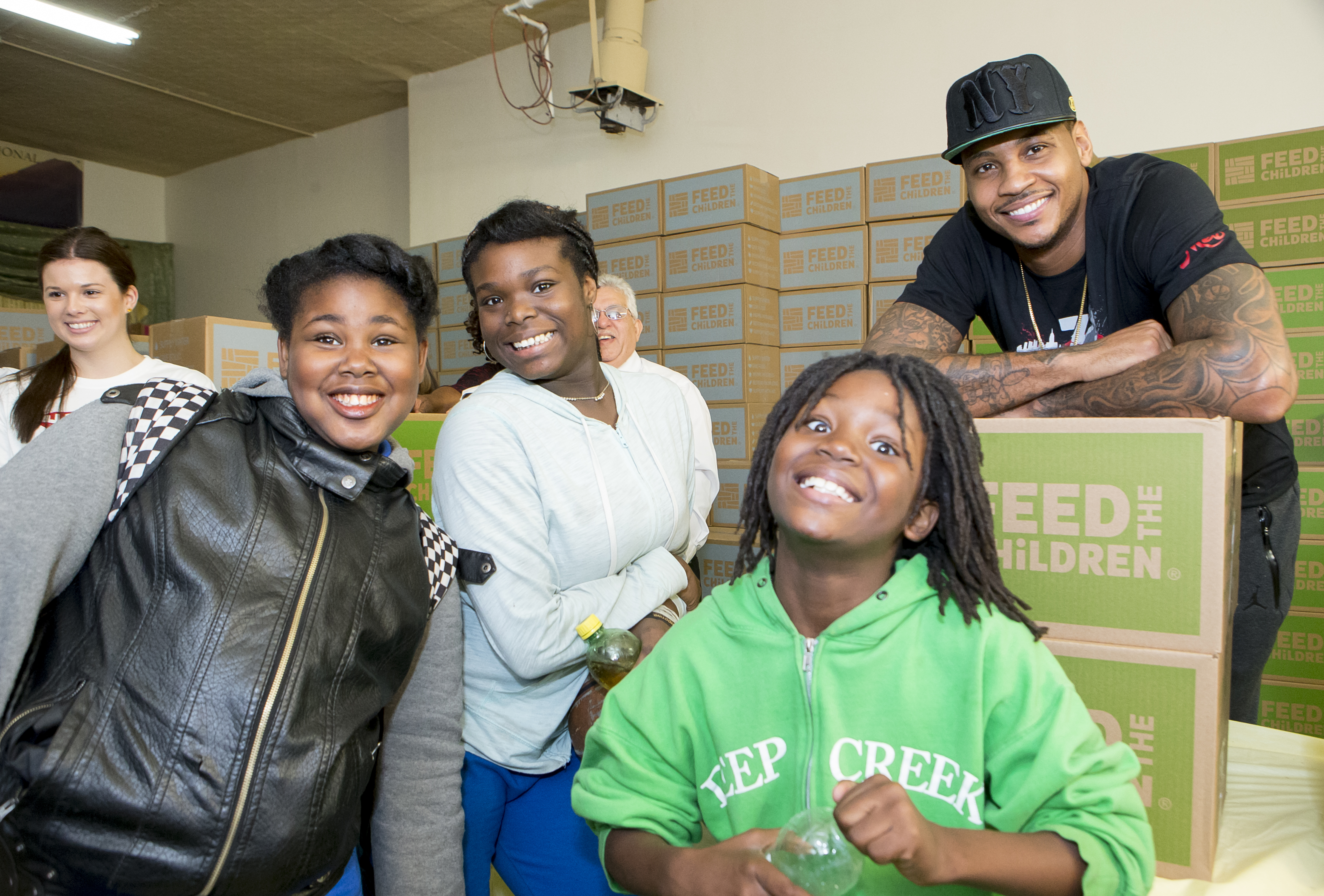 Carmelo Anthony's Foundation Feeds Those in Need