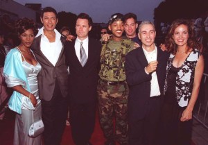 The cast and director of the movie 'Independence D