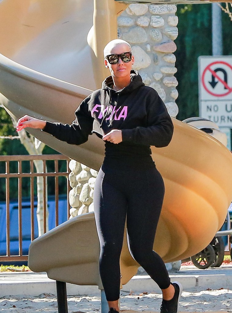 Celeb Pics Of The Week 12/13-12/19