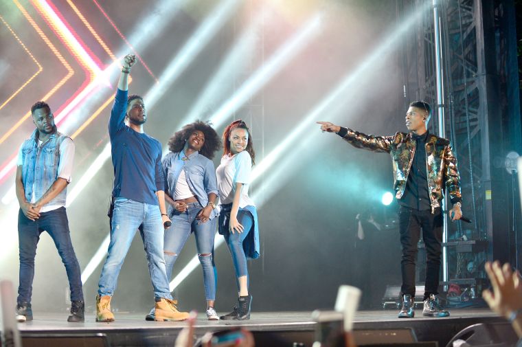 Celeb Pics Of The Week 12/27/15 – 1/2/16