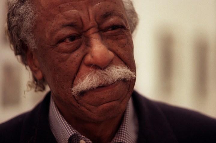 ME.Parks.2.0227.CW After visiting the Watts Center, the legendary Gordon Parks, 85, talks with the s
