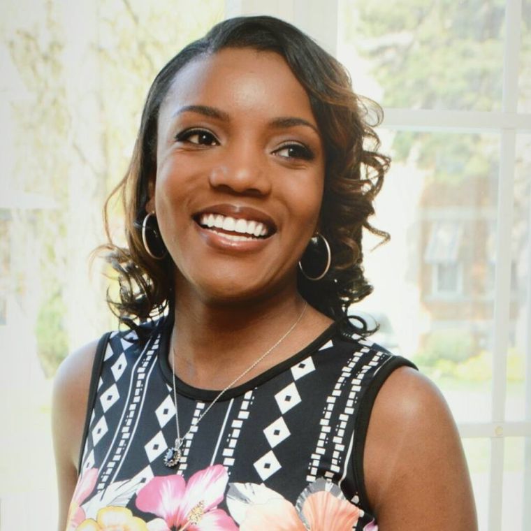 Reshauna Scott || @RScott9