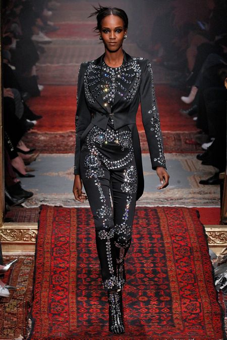 MOSCHINO