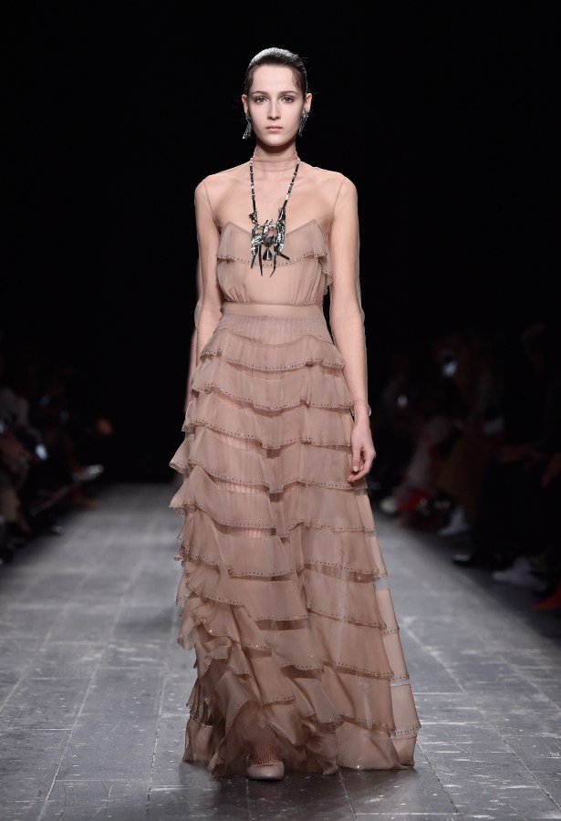 Valentino : Runway - Paris Fashion Week Womenswear Fall/Winter 2016/2017