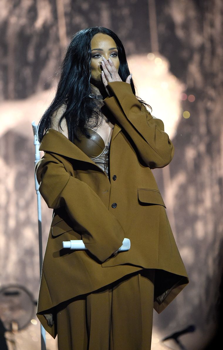 Celeb Pics of the Week 3/27 – 4/2