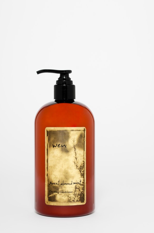 WEN Chaz Dean Sweet Almond Mint Cleansing Conditioner