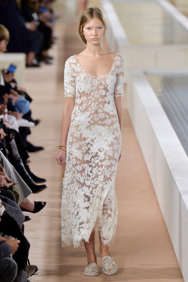 Lacey fabric - Trend SS16 fashion - Spring 2016 Runway RTW