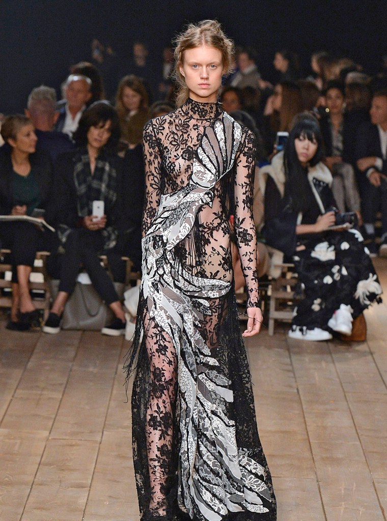 #NOWTRENDING: See-thru sexy!