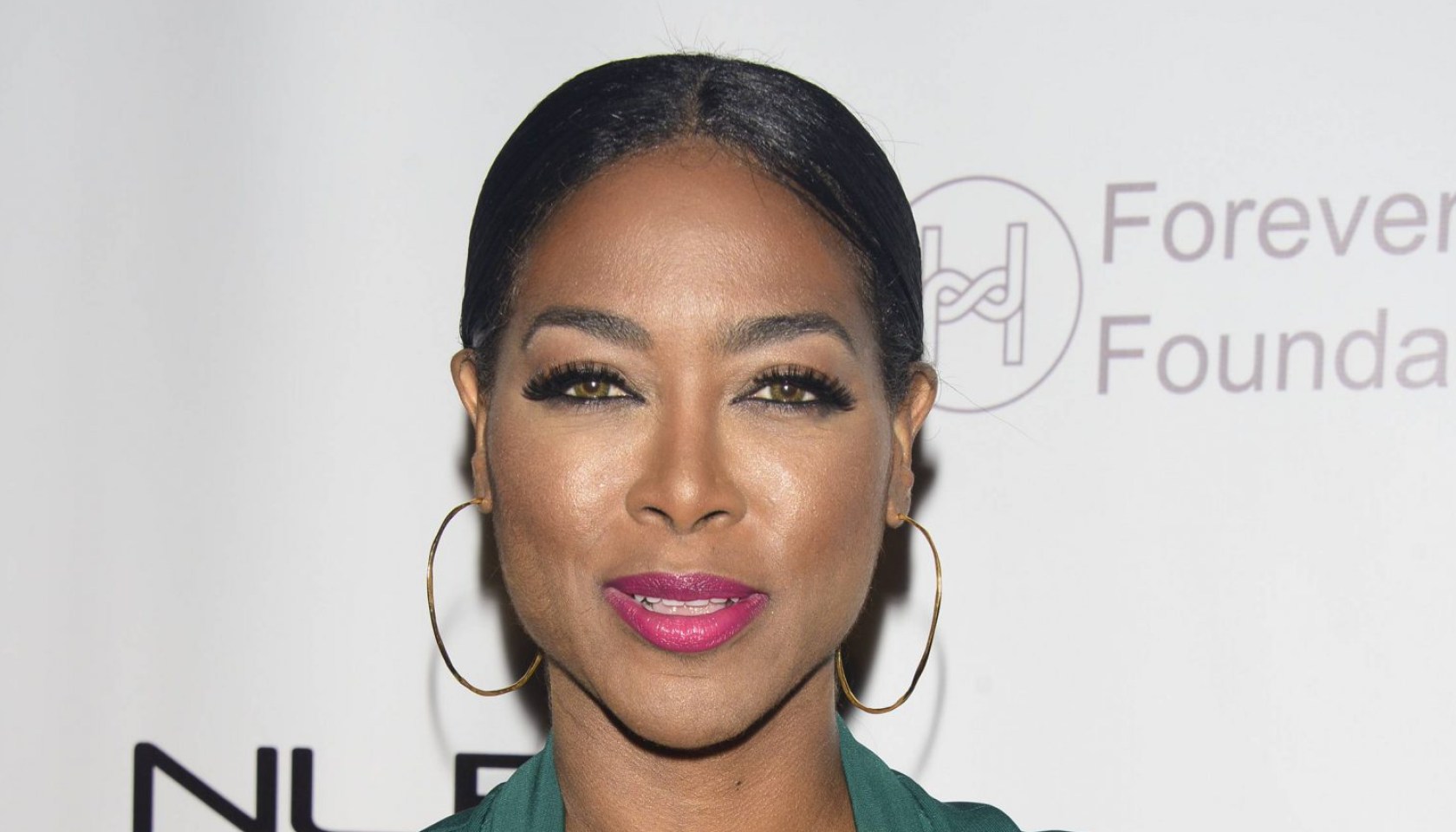 Diddy and Friends #FINNAGETLOOSE MTV VMA After Party