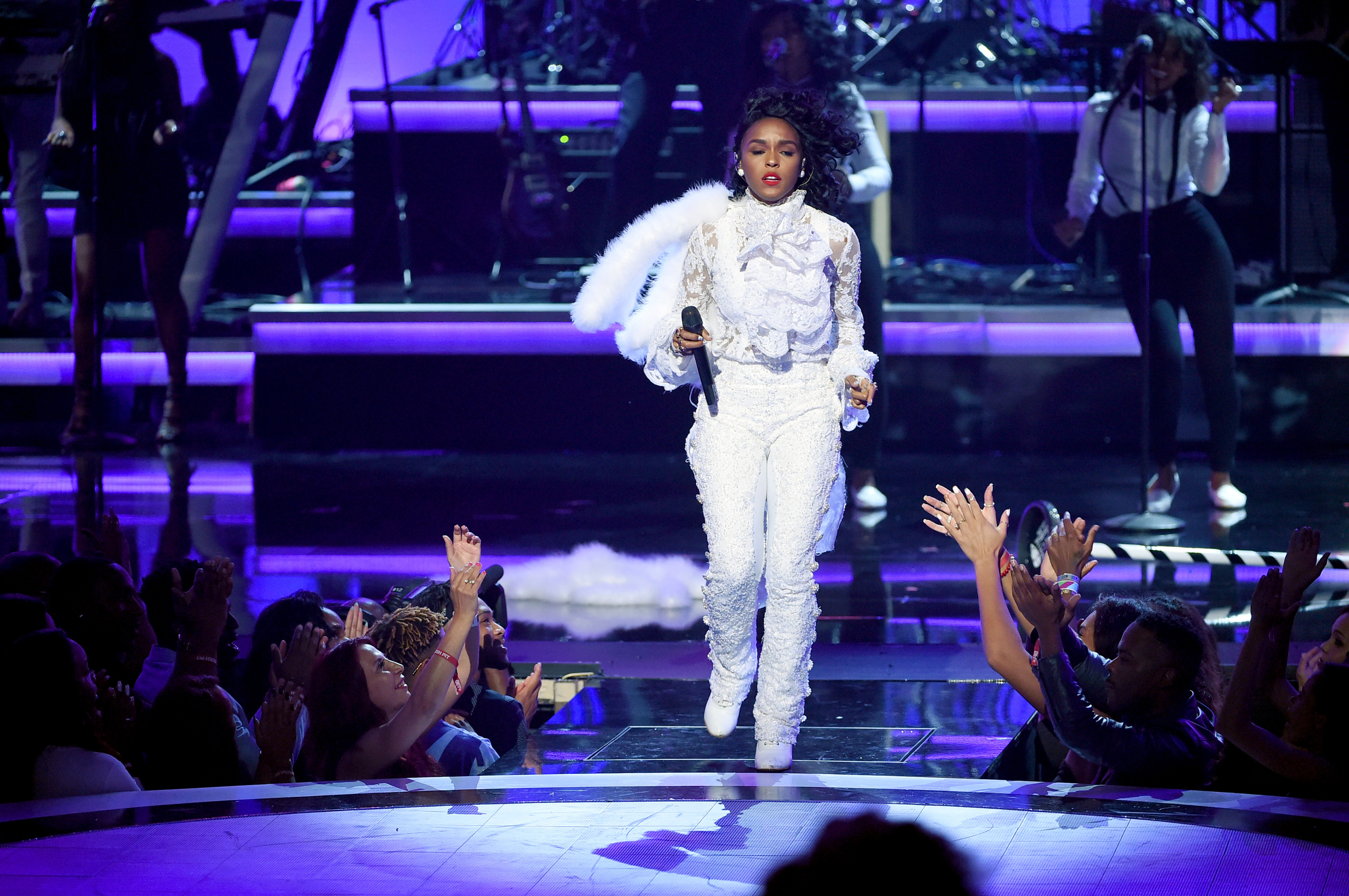 2016 BET Awards - Show