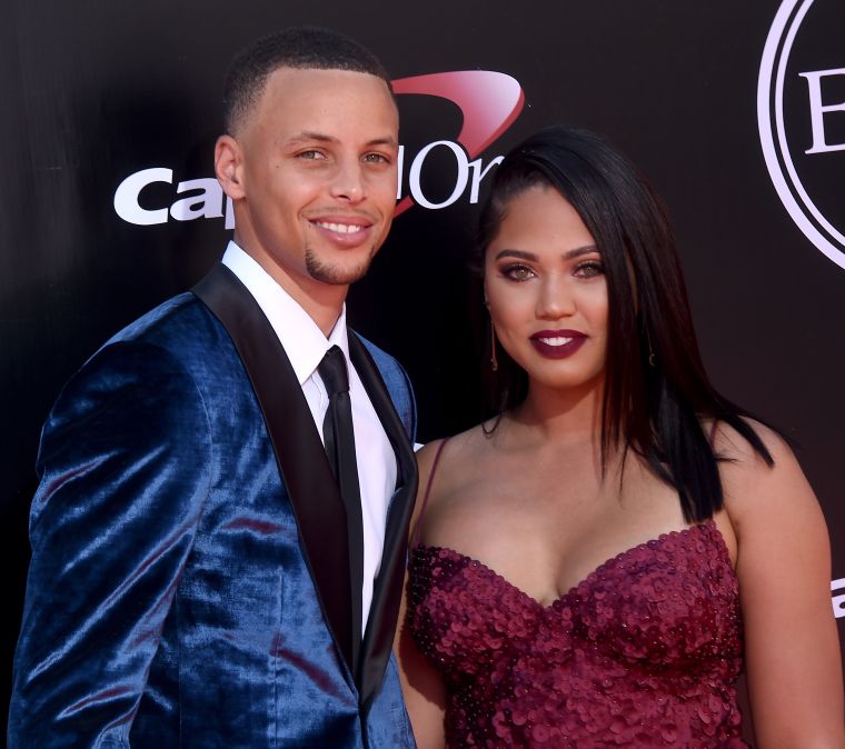 Ayesha & Steph Curry’s Supportive Relationship