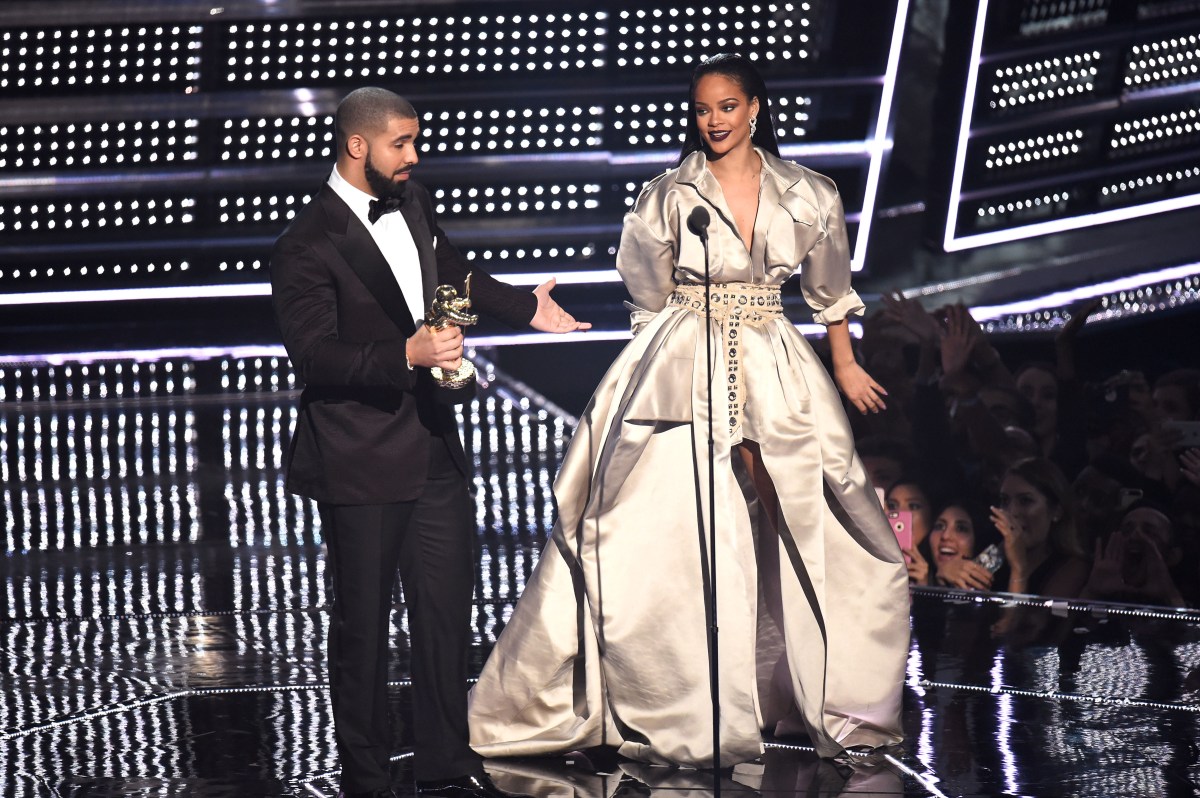 2016 MTV Video Music Awards - Show