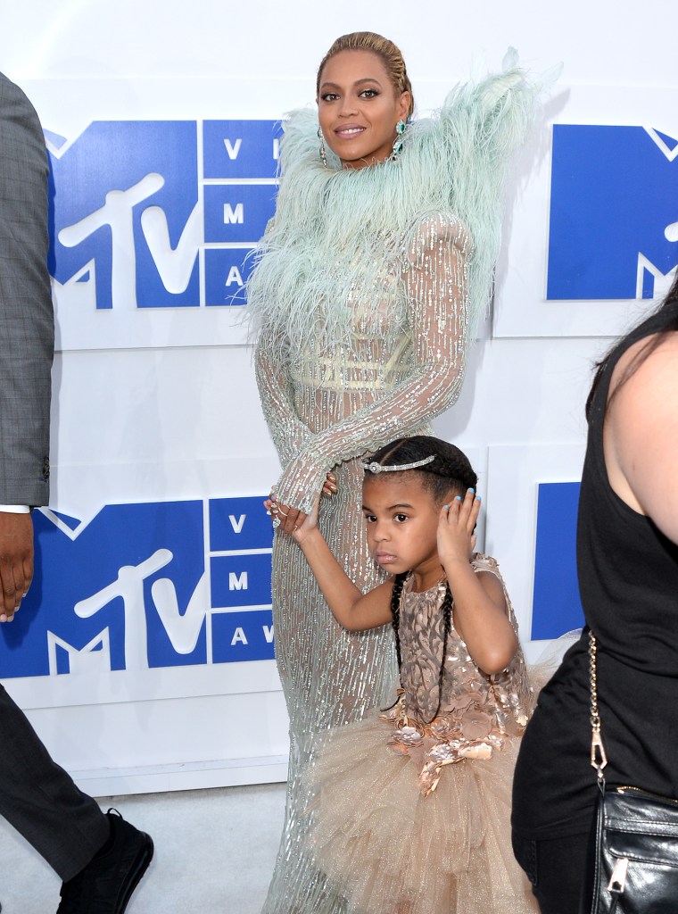 Celeb Pics Of The Week 8/27 - 9/2