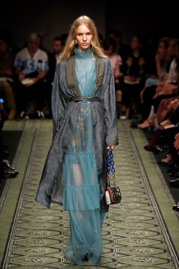 Burberry - Runway - LFW September 2016