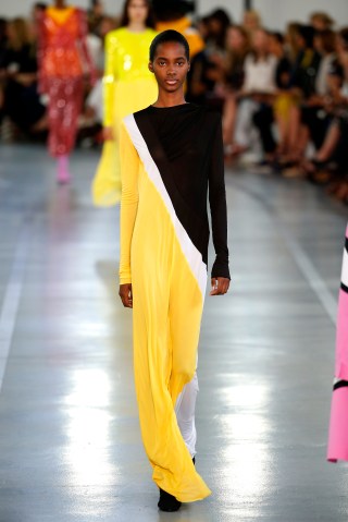 Emilio Pucci - Runway - Milan Fashion Week SS17