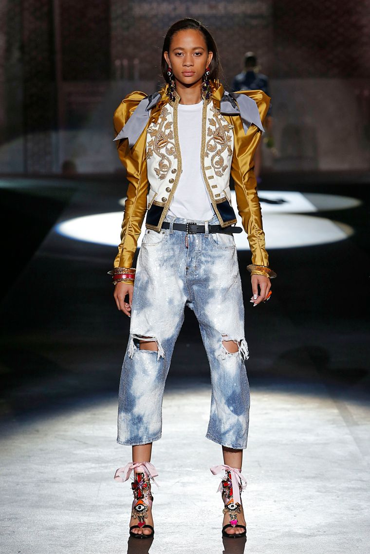 DSQUARED2