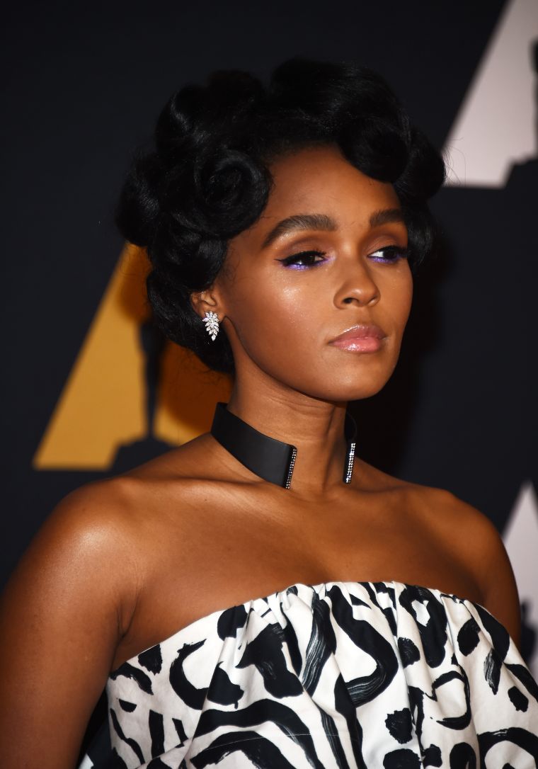 Celeb Pics Of The Week 11/12 – 11/18