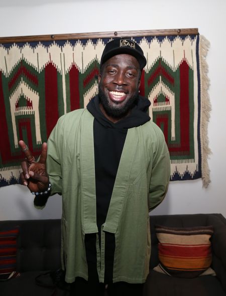 Erykah Badu Hosts Soul Train Soul Food Vegan Dinner Party
