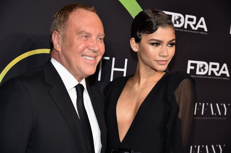 Celeb Pics Of The Week 11/26 – 12/2/16