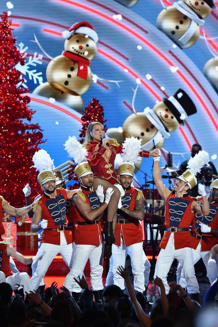 Celeb Pics Of The Week 11/26 – 12/2/16