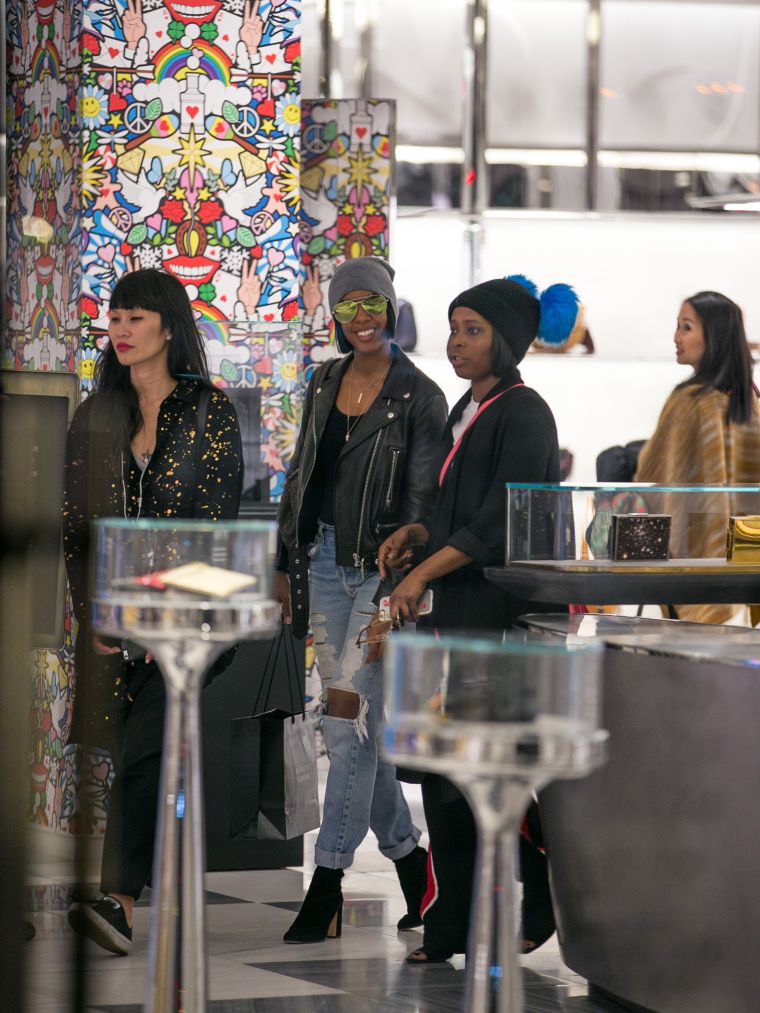 Celeb Pics Of The Week 12/17 – 12/23