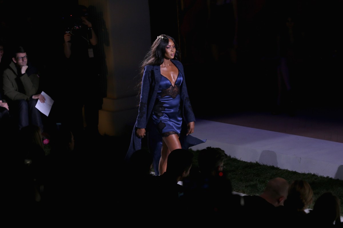 La Perla Fall/Winter 2017 RTW Show - Runway