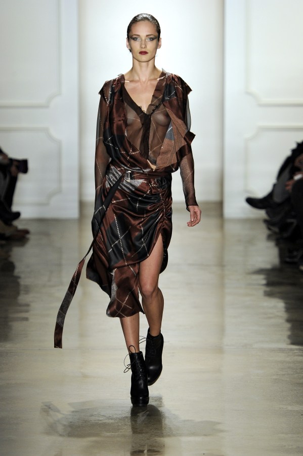 Altuzzara Runway - Fall/Winter 2011 New York Fashion Week